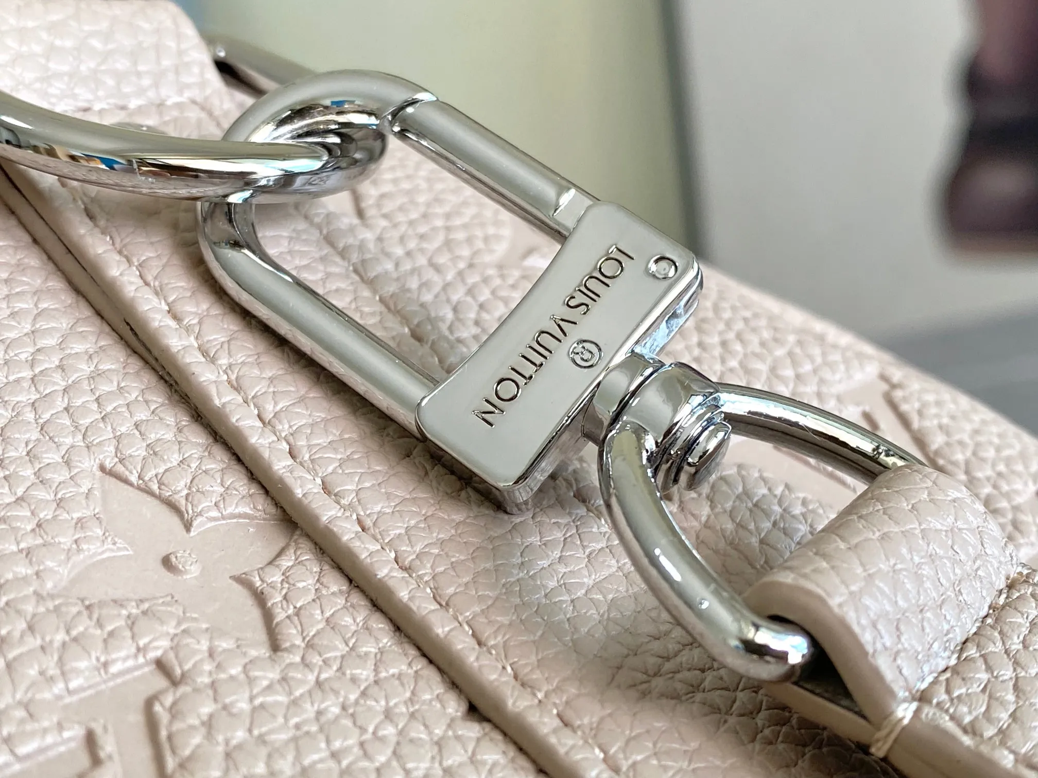 Louis Vuitton Keepall Bandoulière 35 M13865 - Image 9