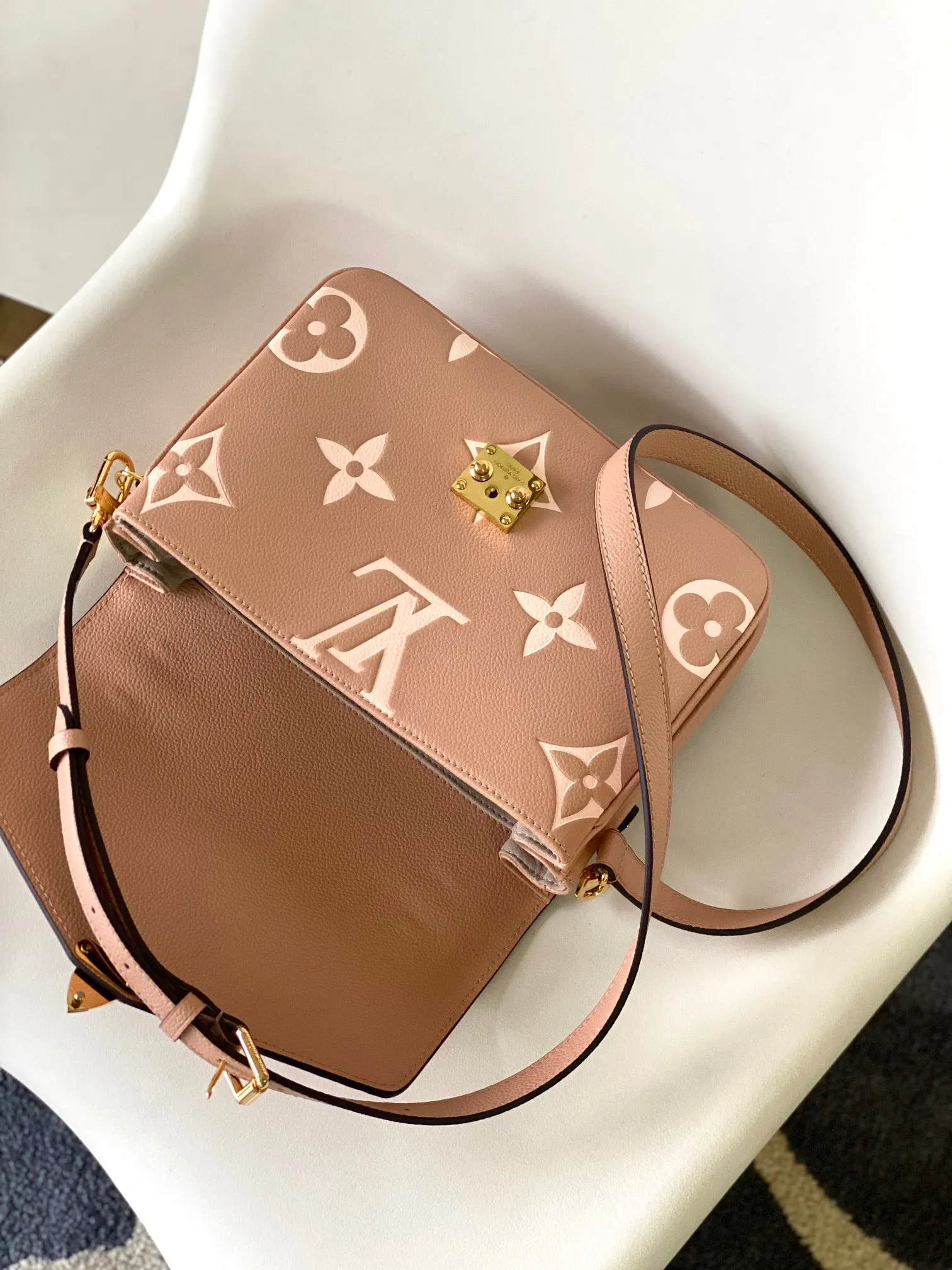 Louis Vuitton Pochette Métis M46302 - 图片 10