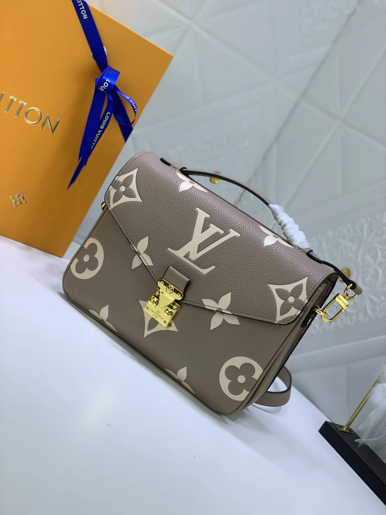 Louis Vuitton Pochette Métis M45809 - 图片 3