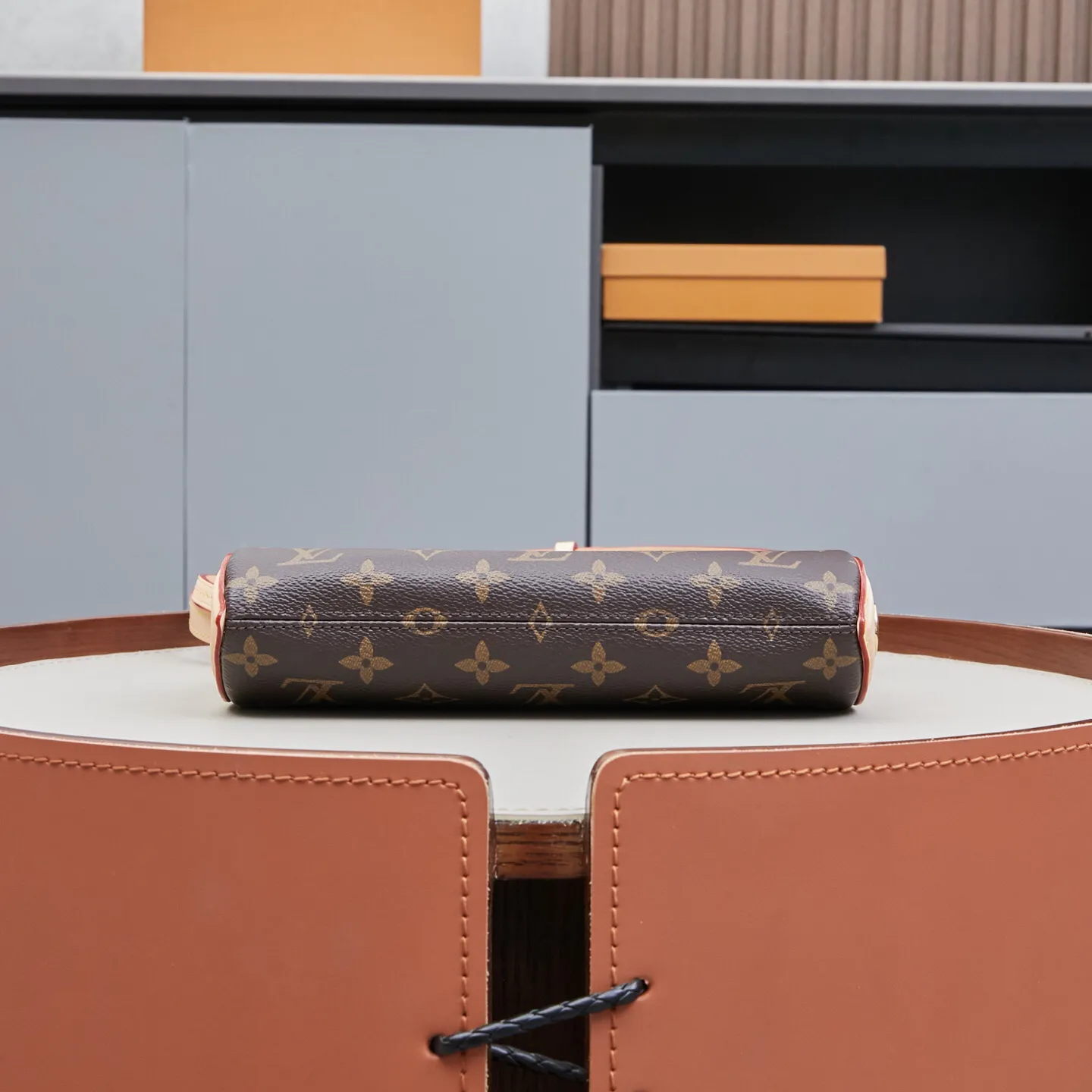 Louis Vuitton Pochette Tirette M12859 - Image 7