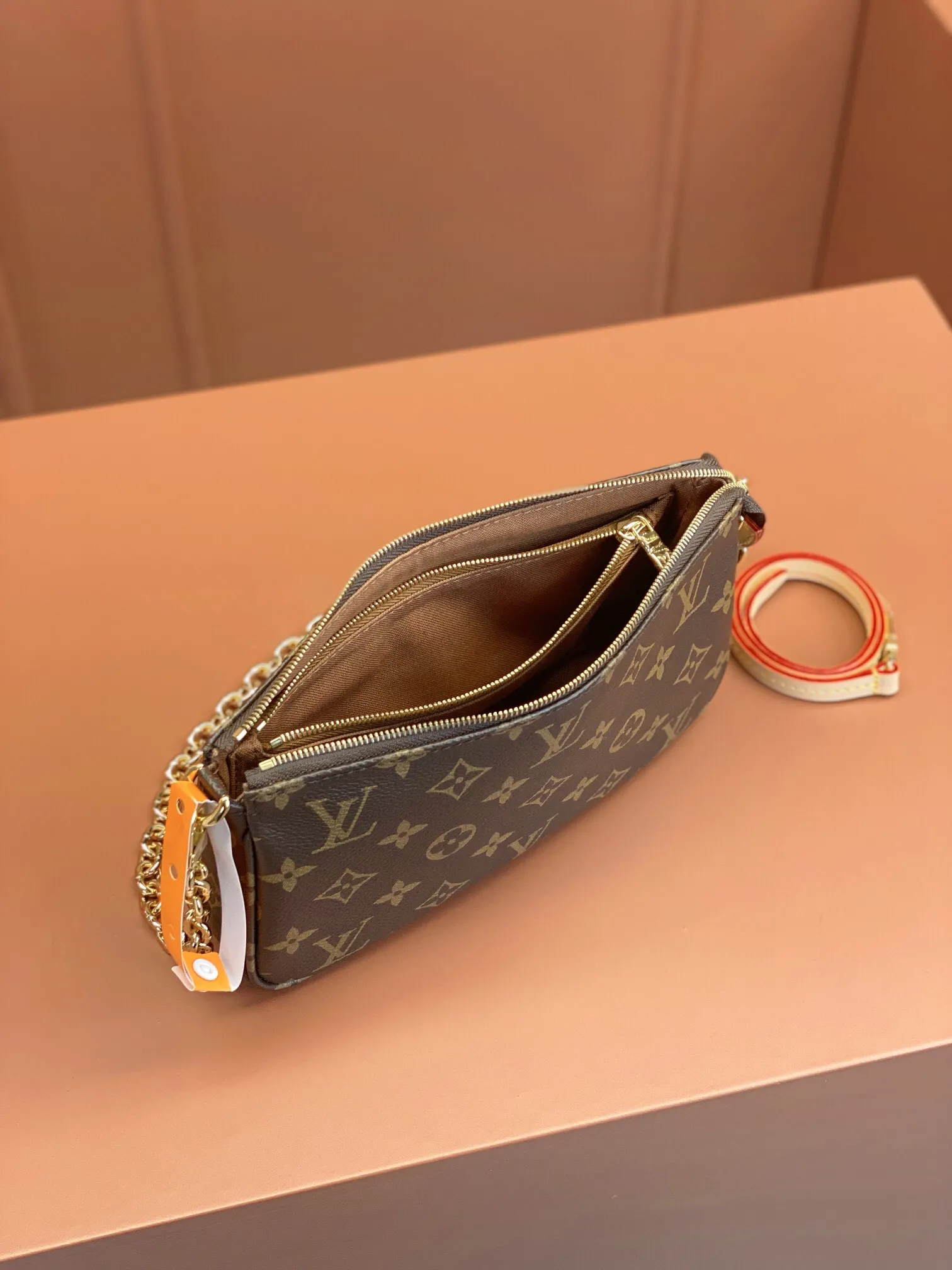 Louis Vuitton Pochette Accessoires M82766 - 图片 7