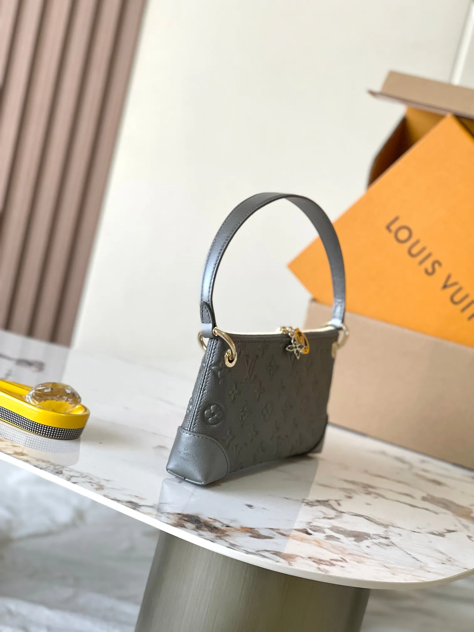 Louis Vuitton Pochette Sèvres M12174 - 图片 5