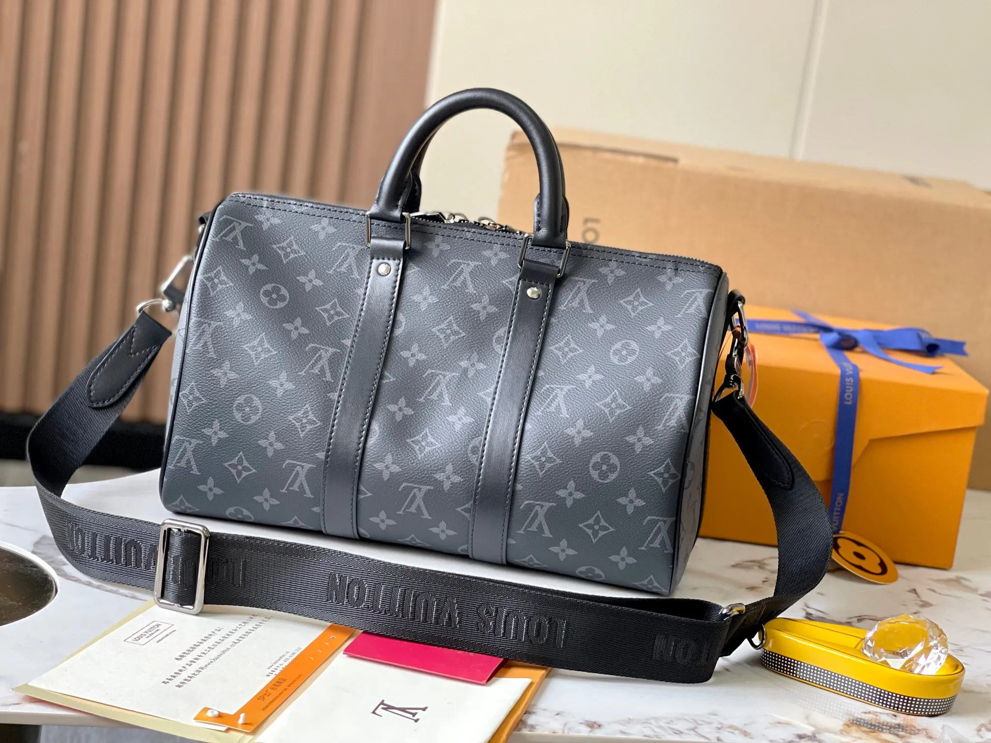Louis Vuitton Keepall Bandoulière 35 M46655 - 图片 5