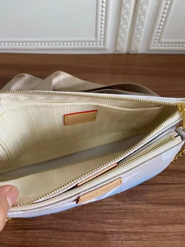 Alternative view of Louis Vuitton Multi Pochette Accessoires M57633