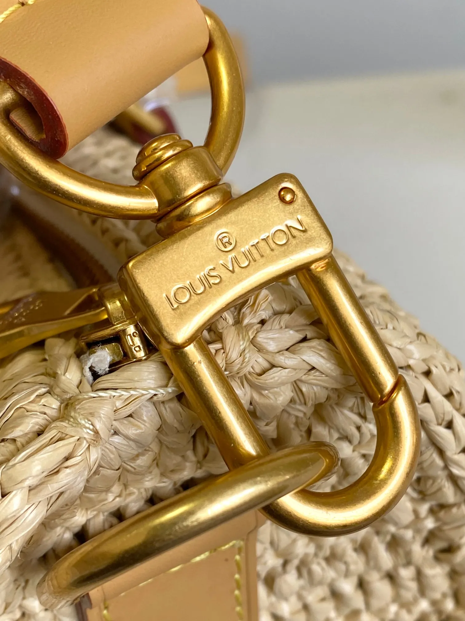 Louis Vuitton Keepall Bandoulière 25 M25010 - Image 9