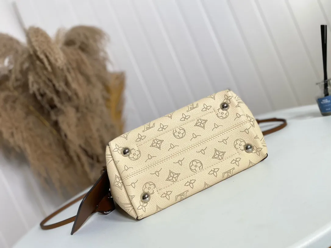 Louis Vuitton Hina PM M51950 - Image 4