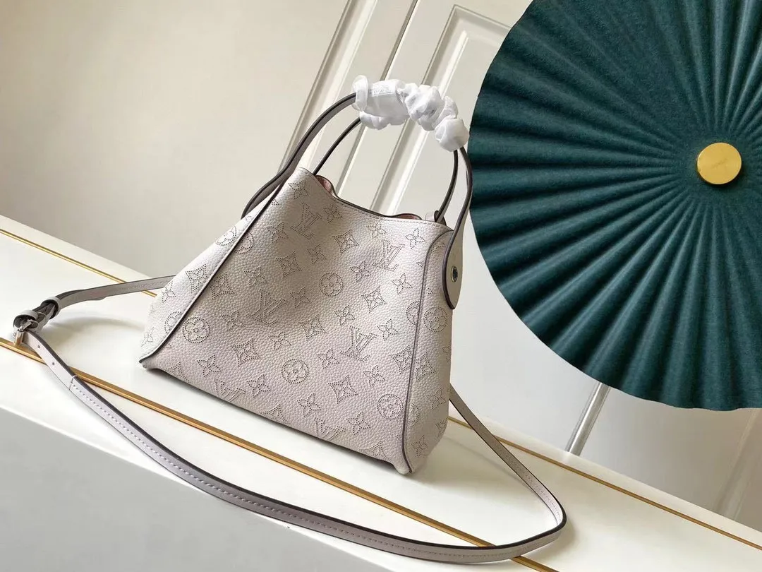 Louis Vuitton Hina PM M54351 - Image 4