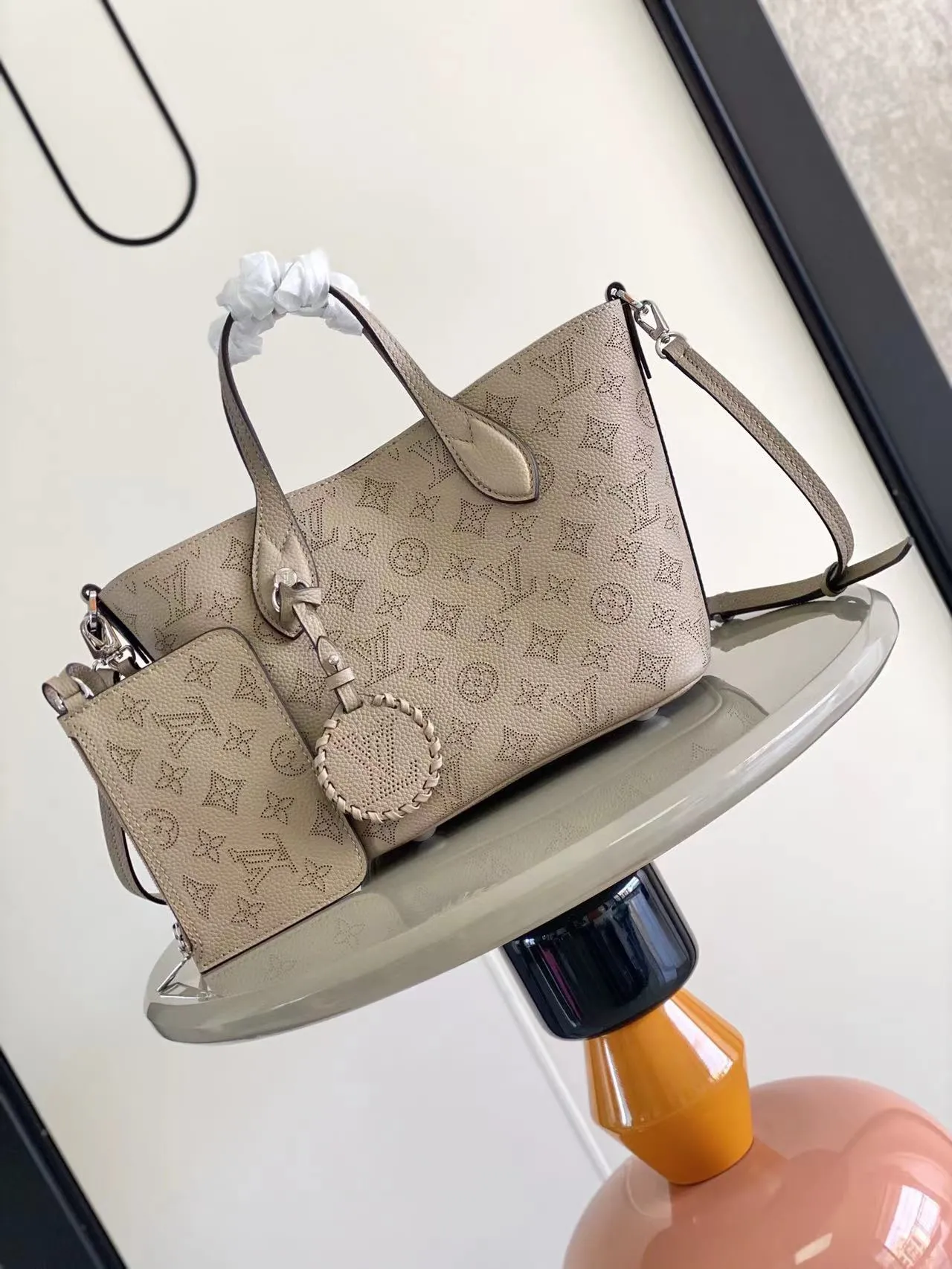 Louis Vuitton Blossom PM M21849 - 图片 4