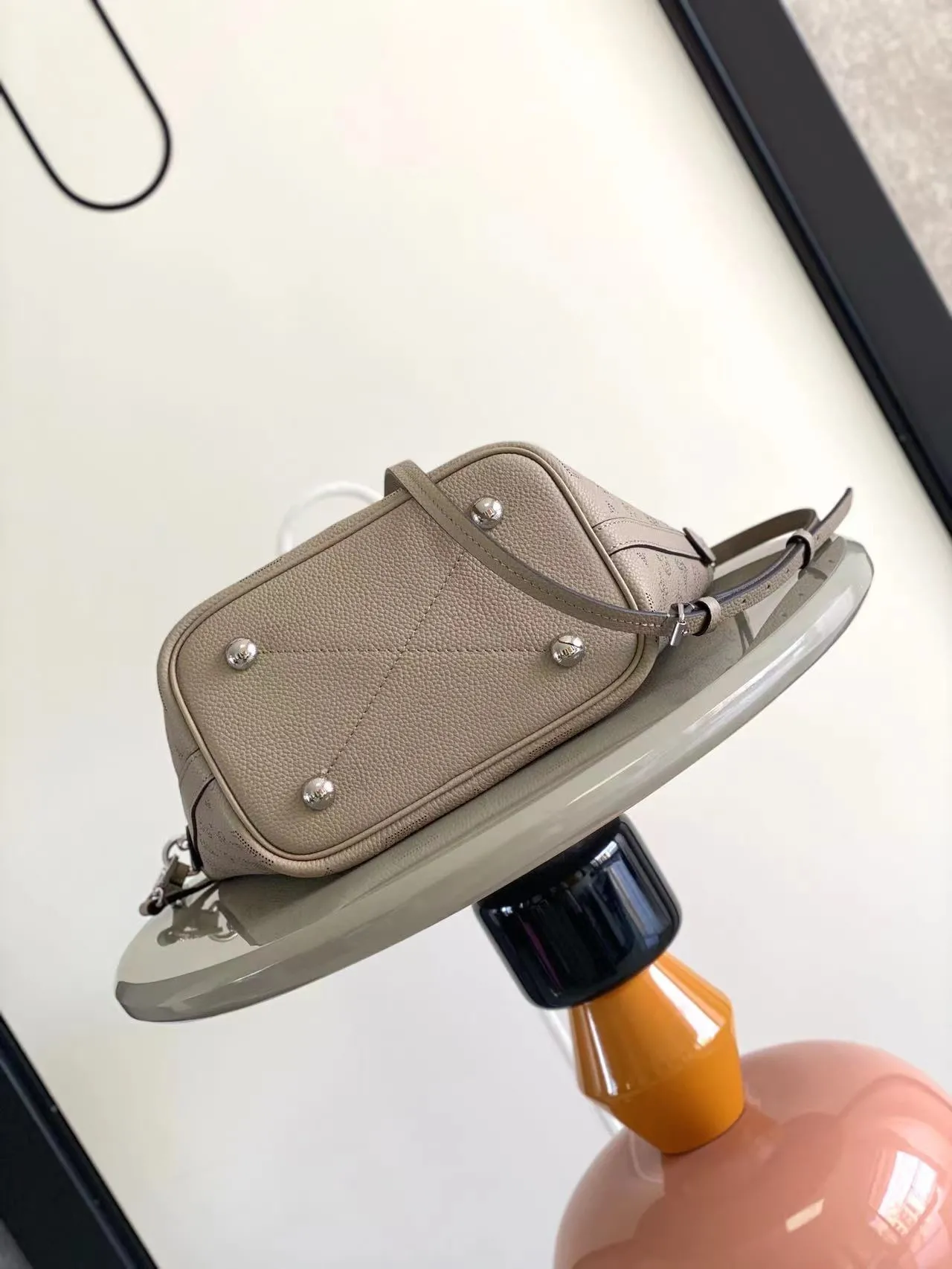 Louis Vuitton Blossom PM M21849 - 图片 7