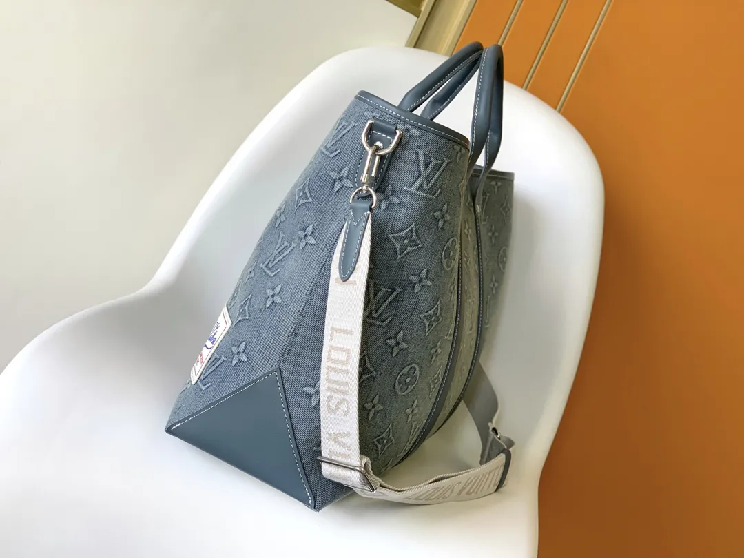 Louis Vuitton Week-End Tote M22537 - 图片 5