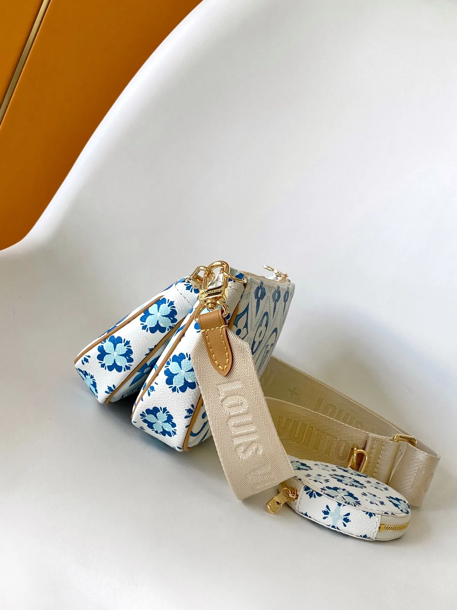 Louis Vuitton Multi Pochette Accessoires M25374 - Image 4