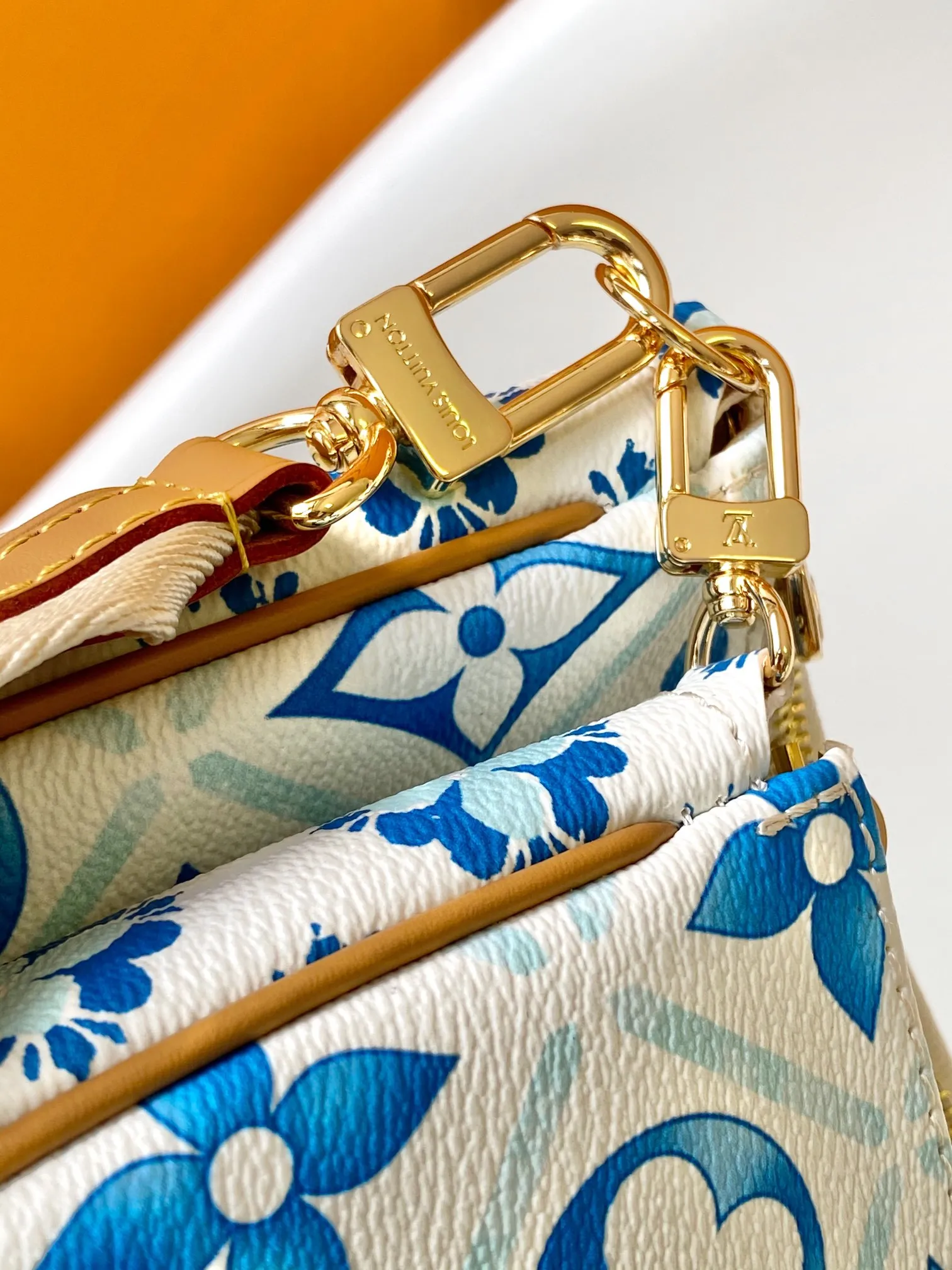 Louis Vuitton Multi Pochette Accessoires M25374 - Image 8