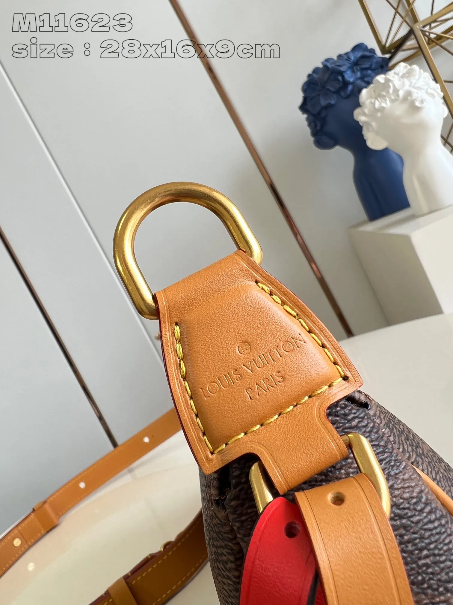Louis Vuitton Pochette Accessoire XL M11623 - Image 4