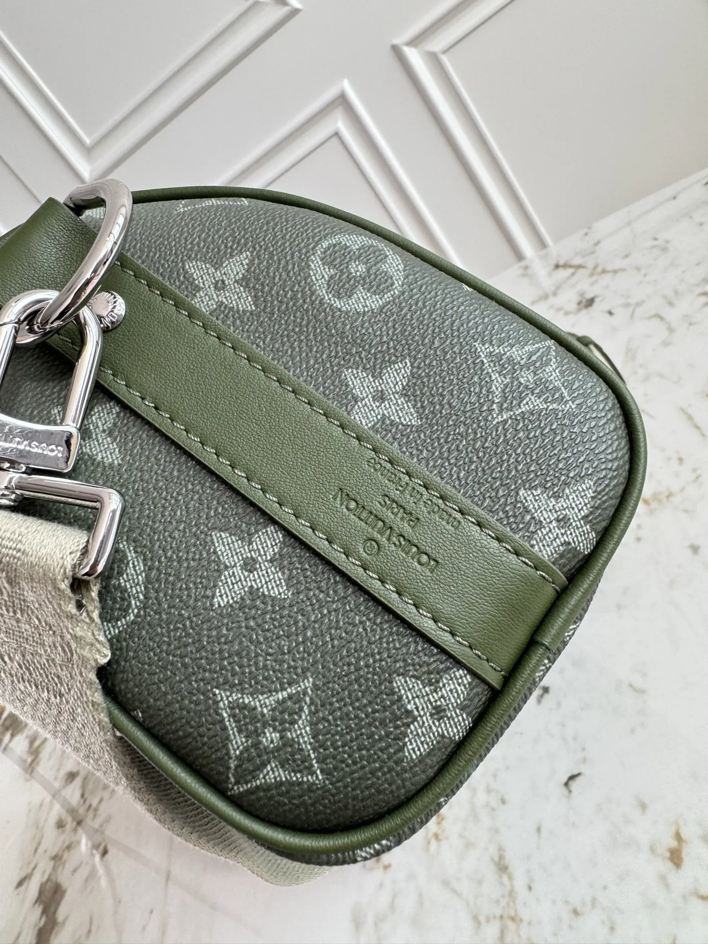 Louis Vuitton Keepall Bandoulière 25 M11591 - Image 8