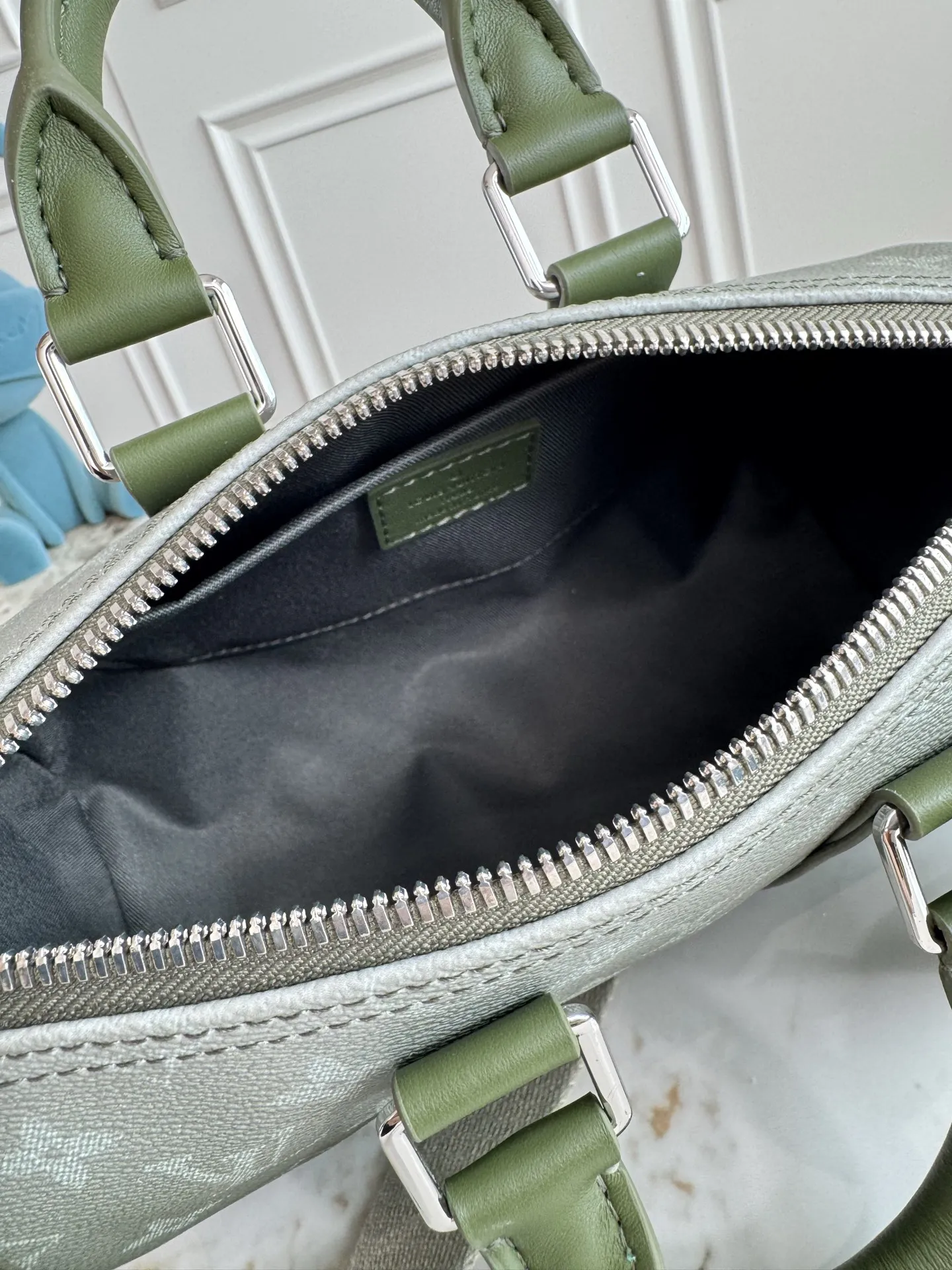 Louis Vuitton Keepall Bandoulière 25 M11591 - Image 10