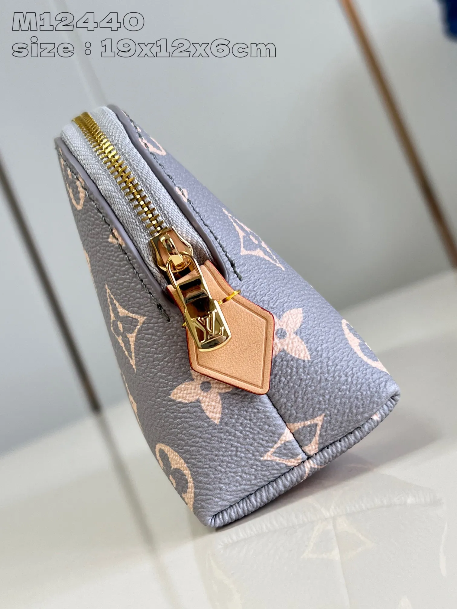 Louis Vuitton Pochette Cosmétique PM M12440 - 图片 4