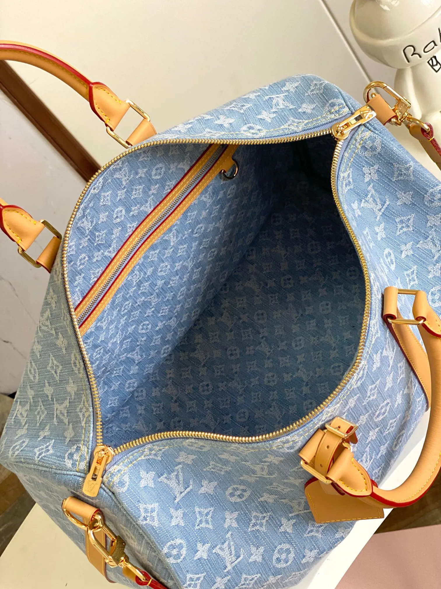 Alternative view of Louis Vuitton Keepall Bandoulière 45 M25334