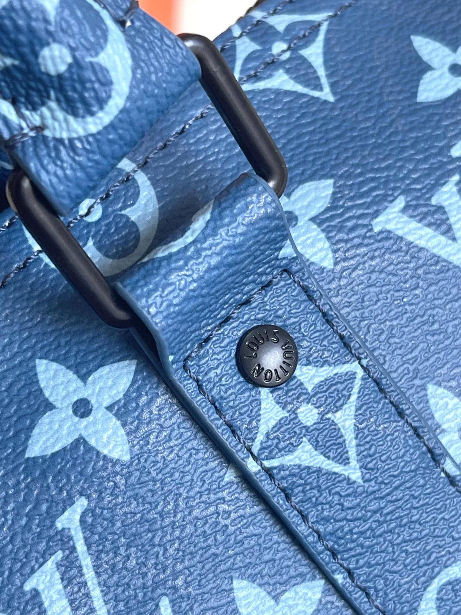 Louis Vuitton Keepall Bandoulière 25 M46803 - 图片 9
