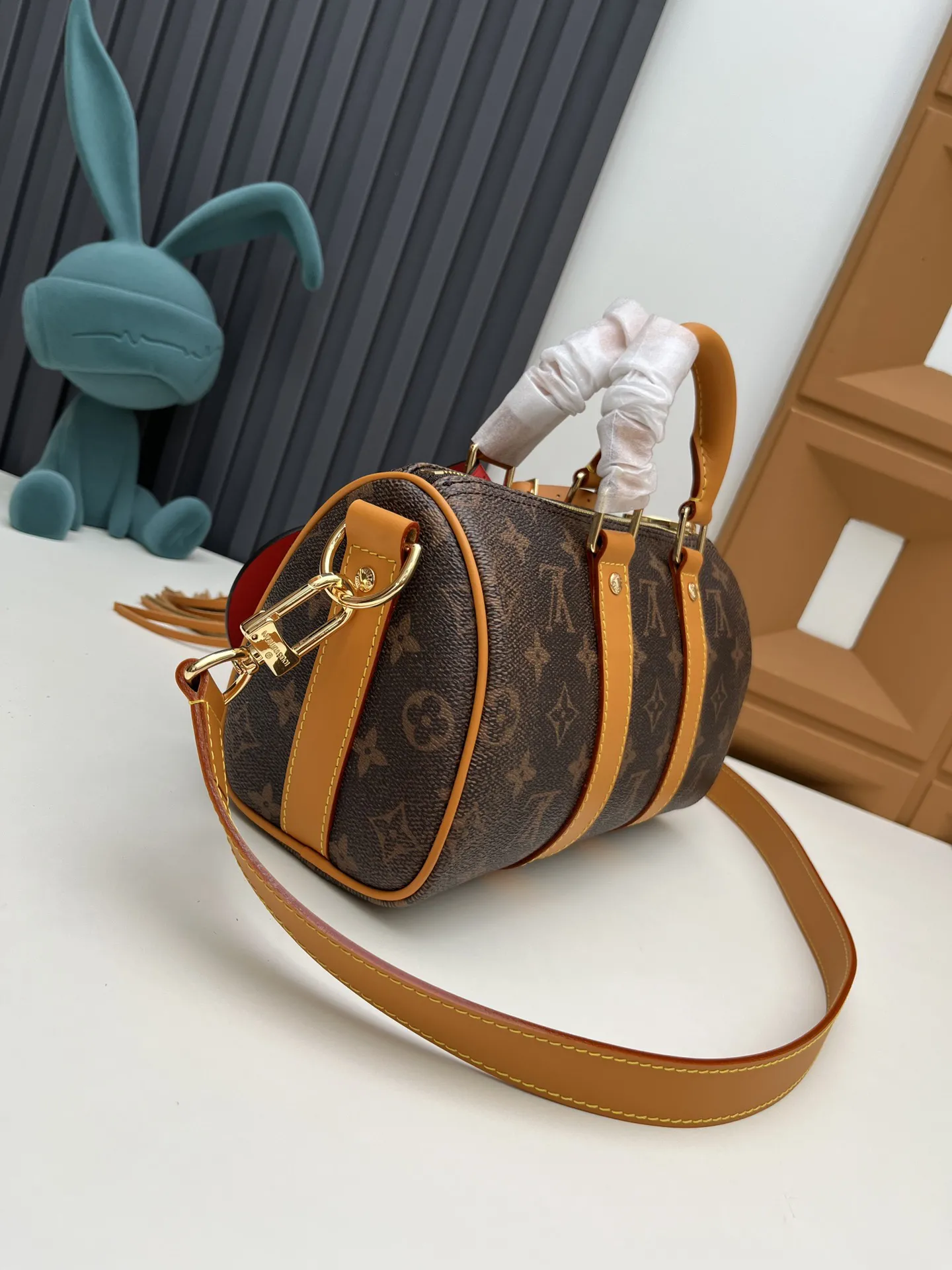 Louis Vuitton Keepall Bandoulière 25 M11542 - 图片 4