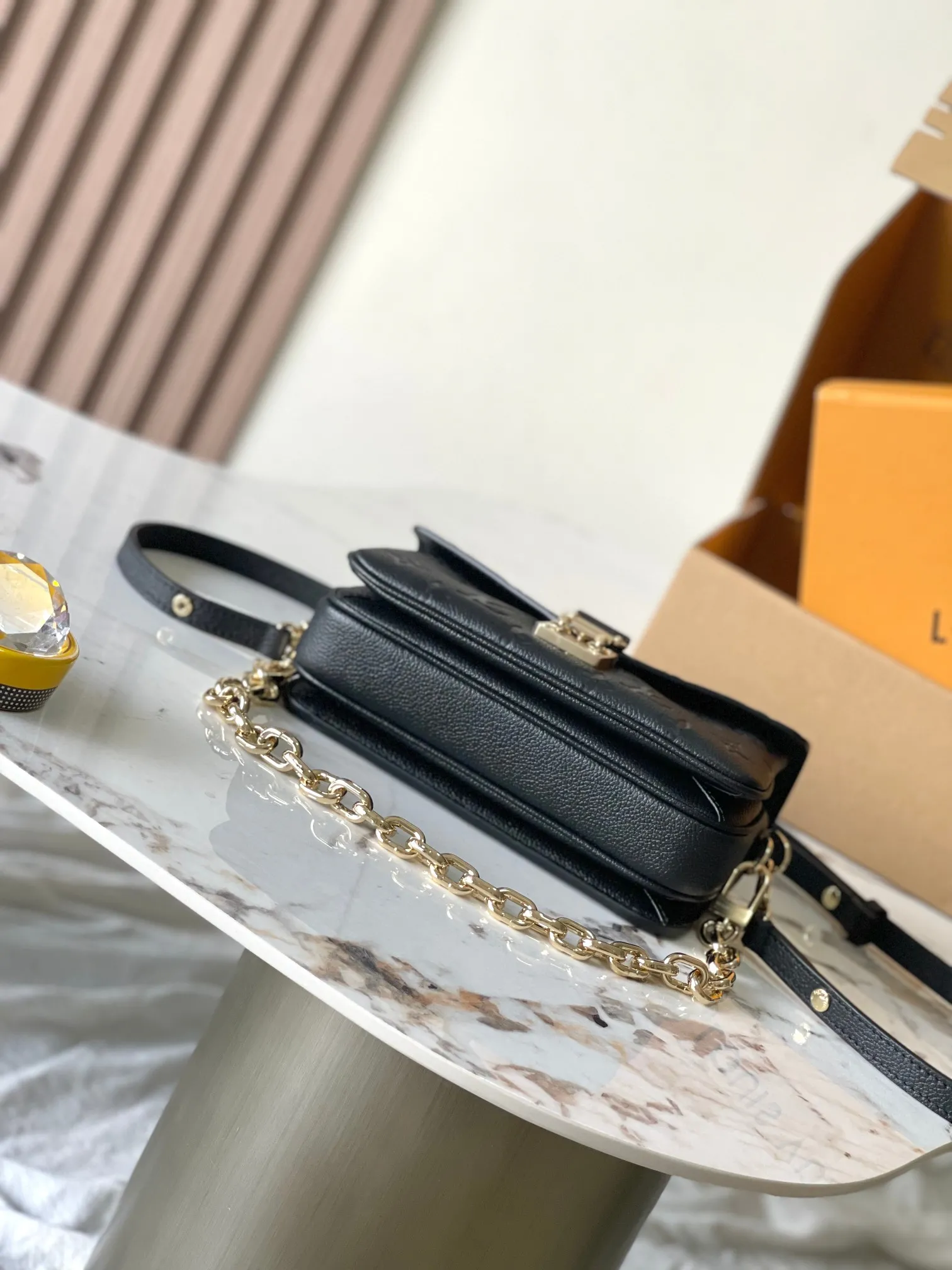 Louis Vuitton Pochette Métis East West M46595 - 图片 6
