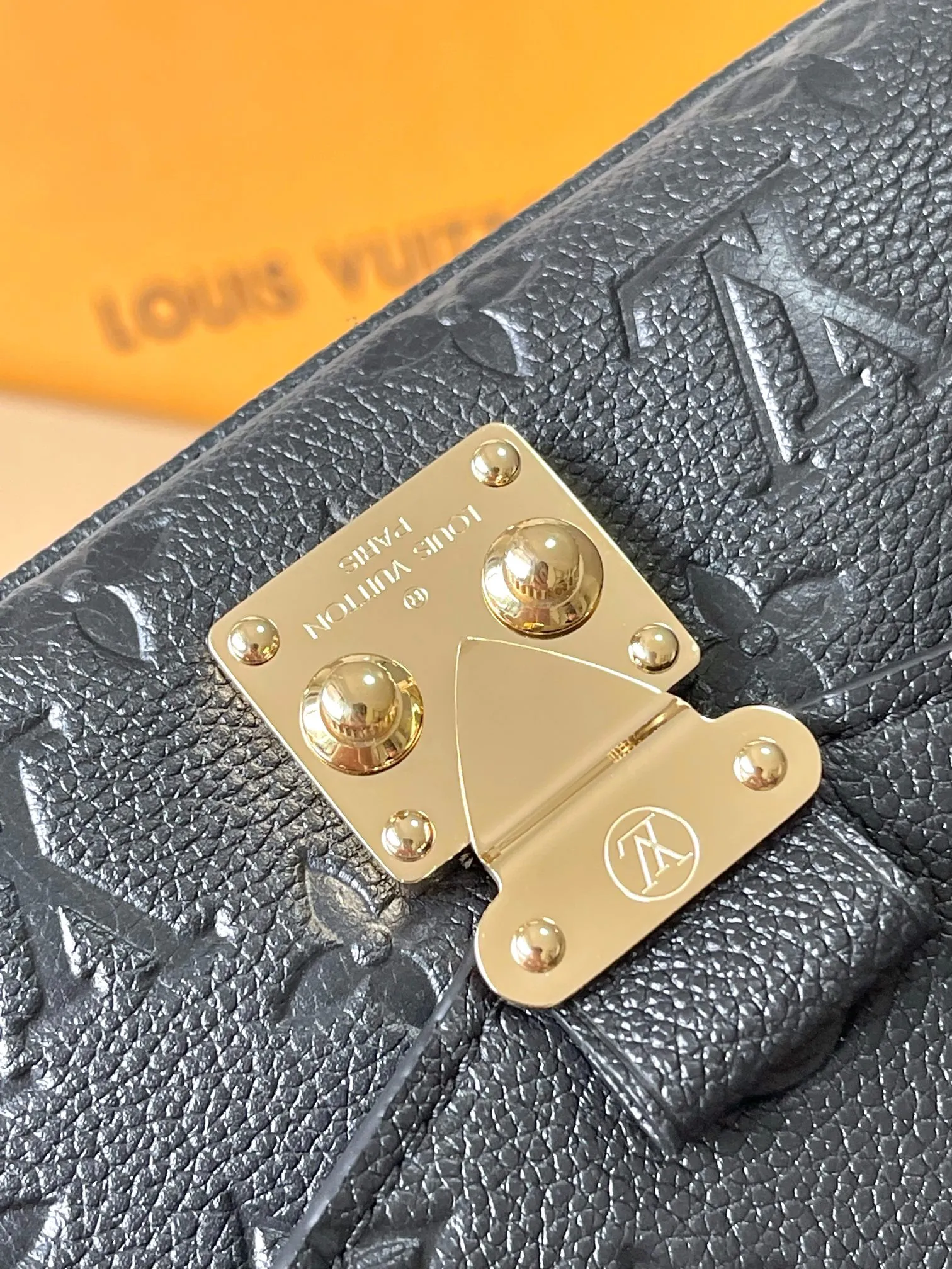 Louis Vuitton Pochette Métis East West M46595 - 图片 7