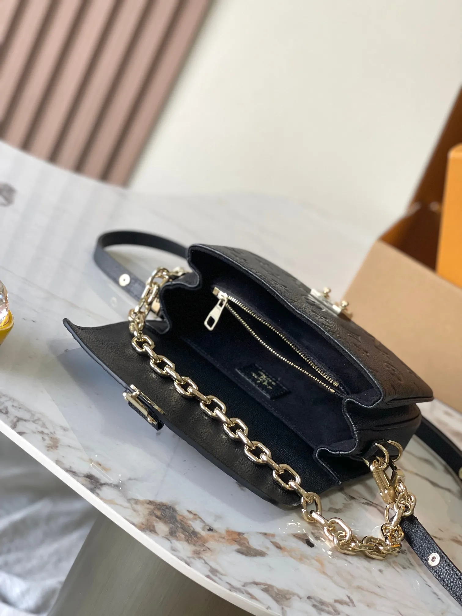 Louis Vuitton Pochette Métis East West M46595 - 图片 10