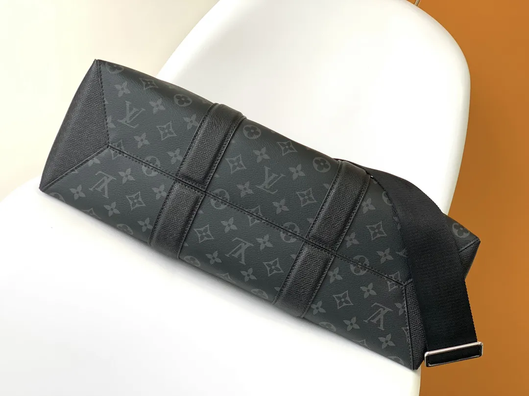 Louis Vuitton Weekend Tote NM M30937 - Image 6