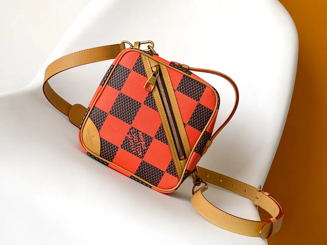 Louis Vuitton Chess Messenger N40548 - 图片 4