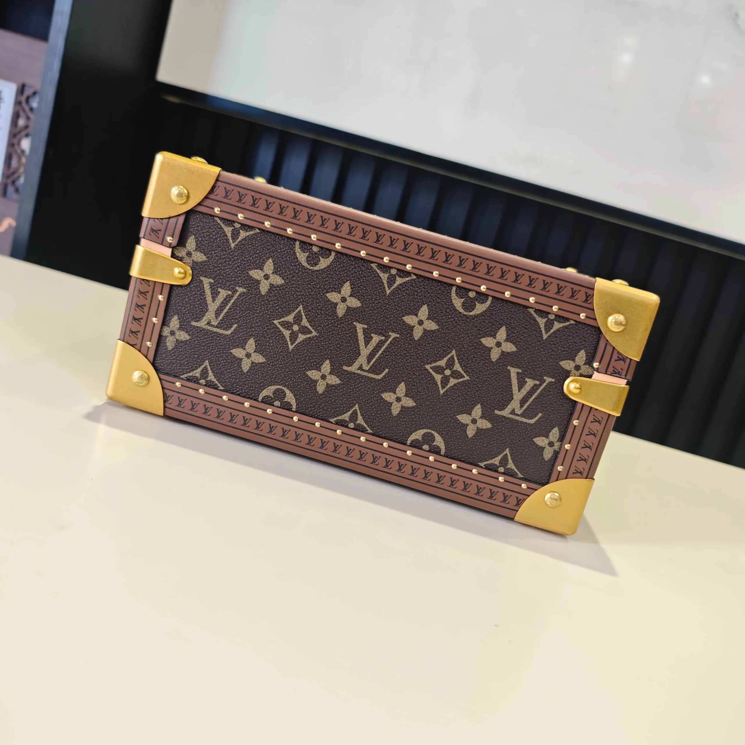 Louis Vuitton Coffret Trésor 24 M10137 - 图片 4