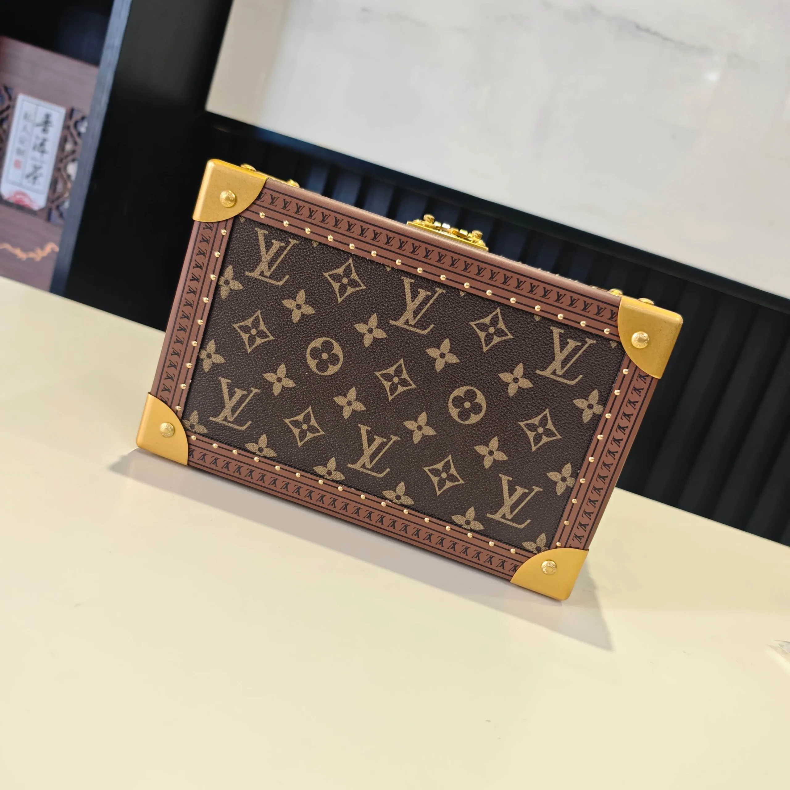 Louis Vuitton Coffret Trésor 24 M47003 - Image 6