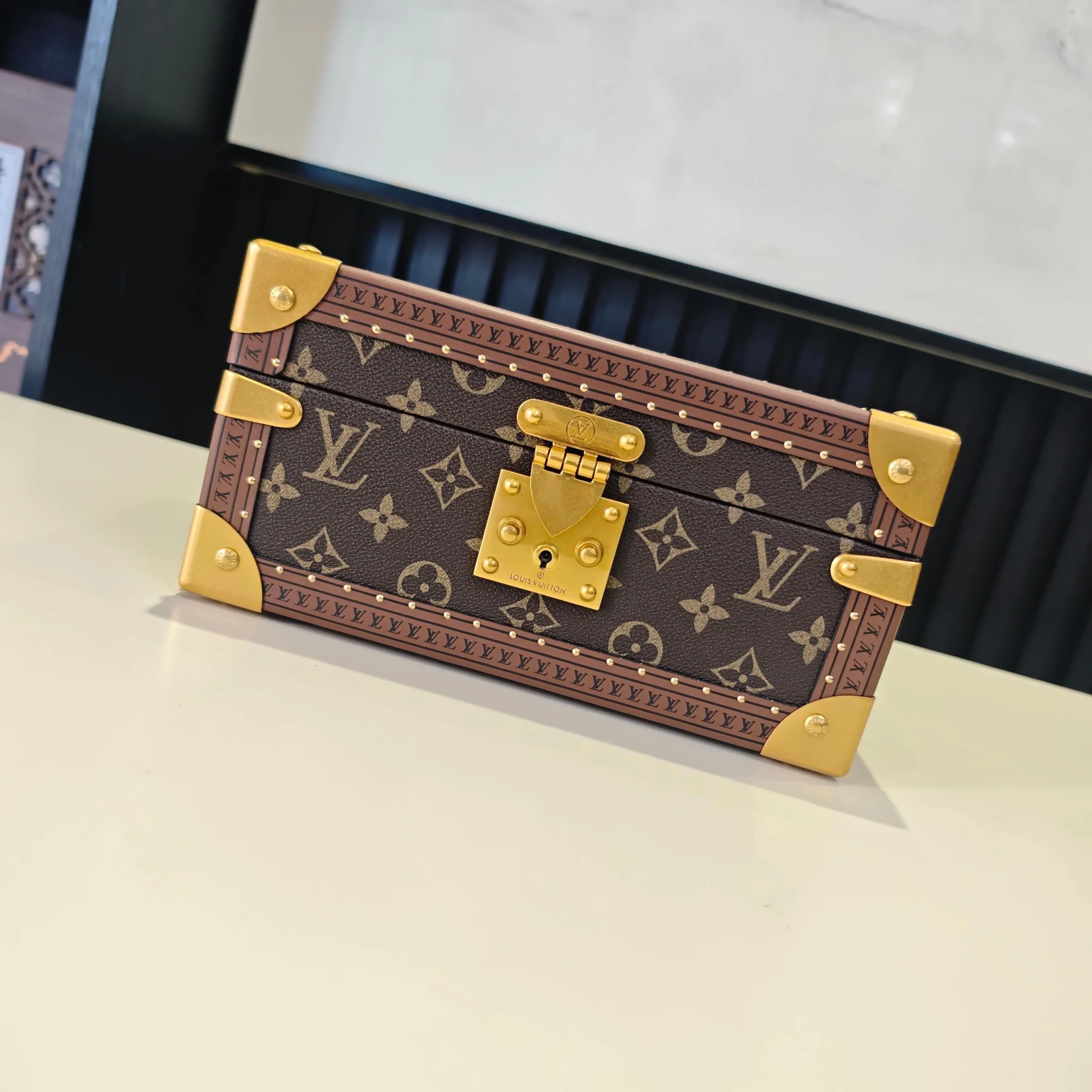 Louis Vuitton Coffret Trésor 24 M20292 - 图片 3