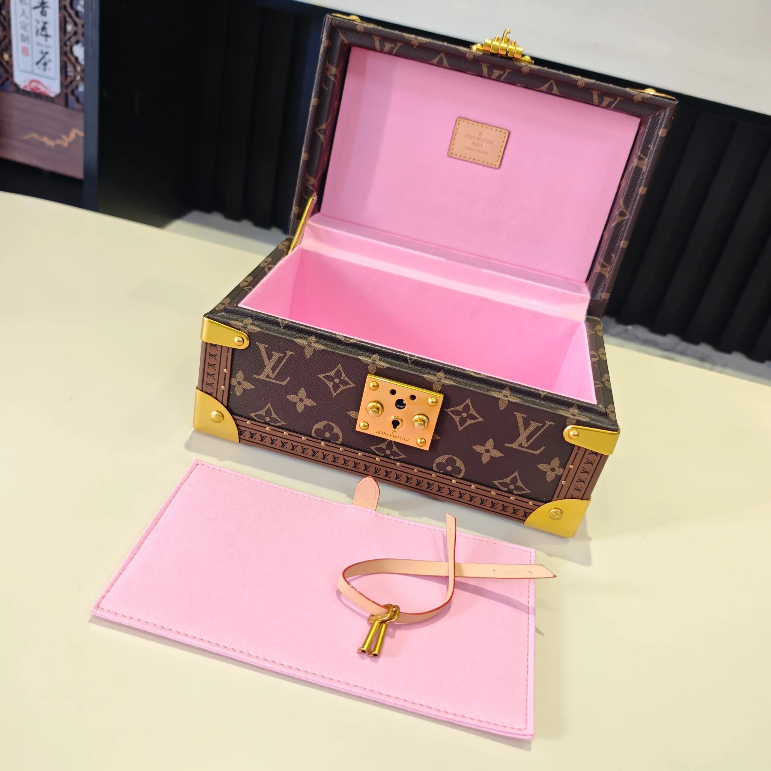 Louis Vuitton Coffret Trésor 24 M20292 - 图片 10