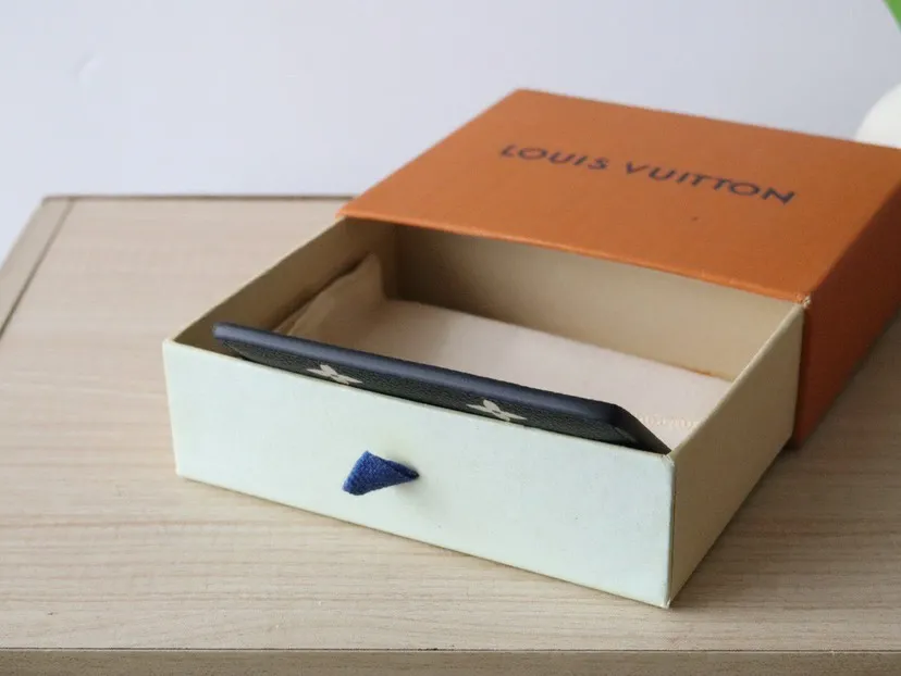 Louis Vuitton Card Holder M81022 - 图片 7