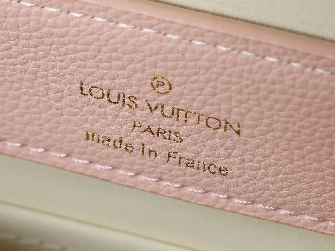 Louis Vuitton LockMe Ever Mini M21088 - 图片 10