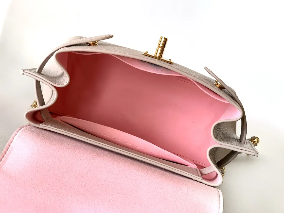 Louis Vuitton LockMe Ever Mini M21052 - 图片 10