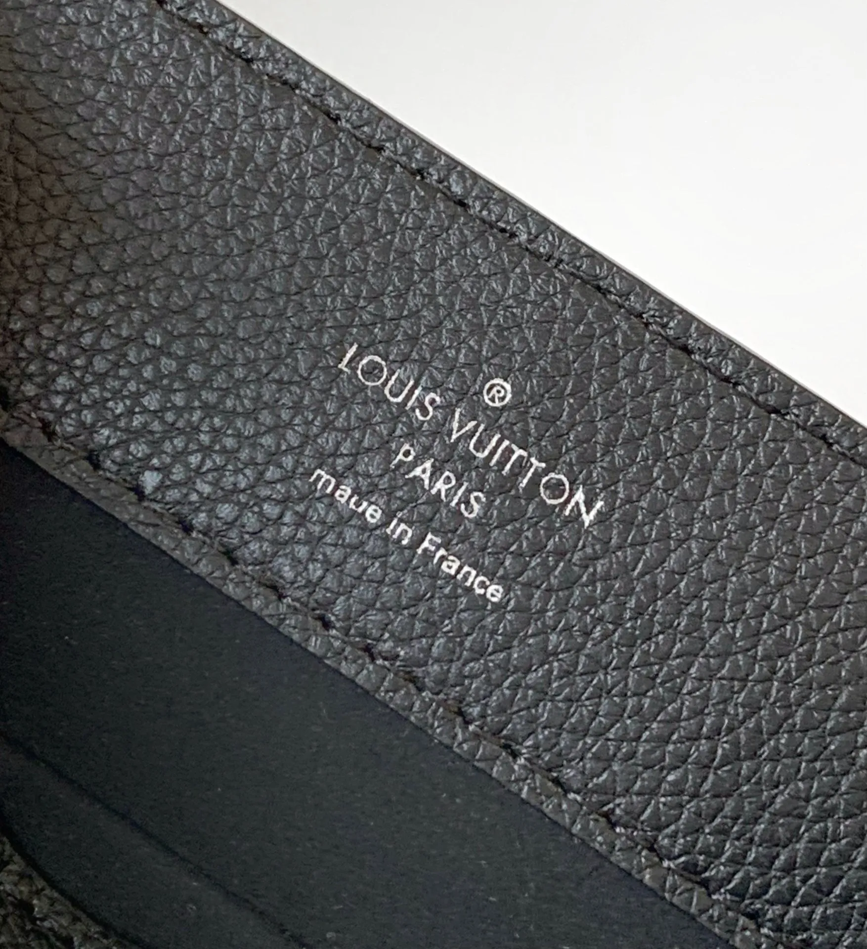 Louis Vuitton LockMe Ever Mini M20997 - 图片 10