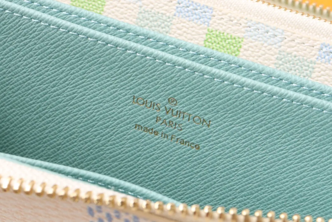 Louis Vuitton Zippy Wallet N40748 - Image 9