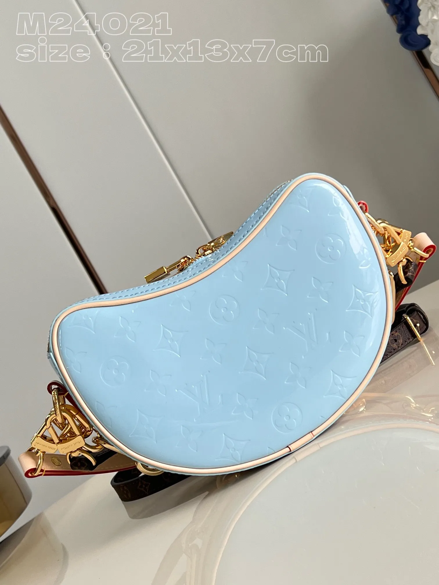 Louis Vuitton Croissant PM M24021 - 图片 5