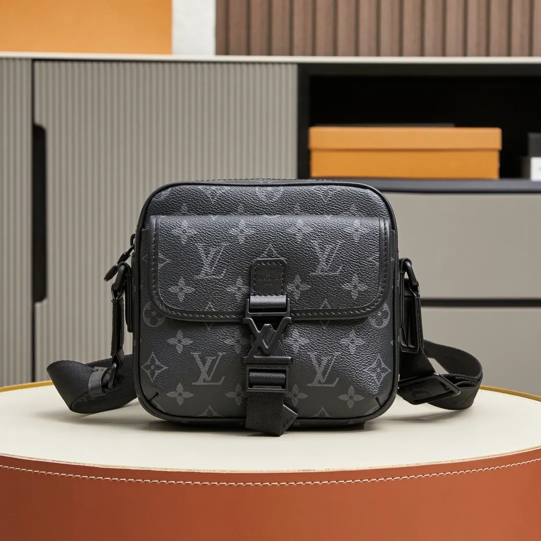 Louis Vuitton Getaway Messenger M12518 - Image 3