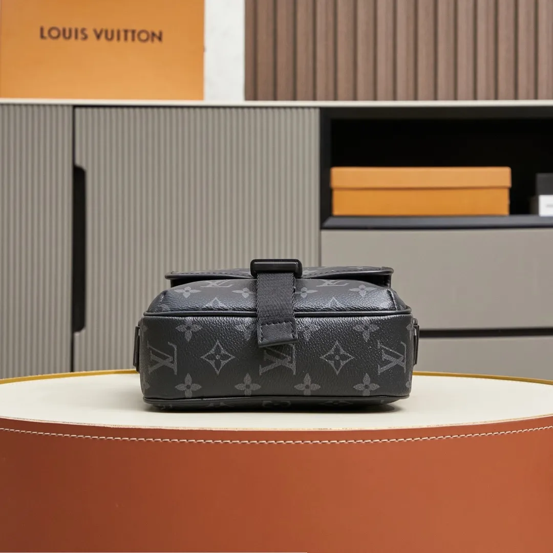 Louis Vuitton Getaway Messenger M12518 - Image 6
