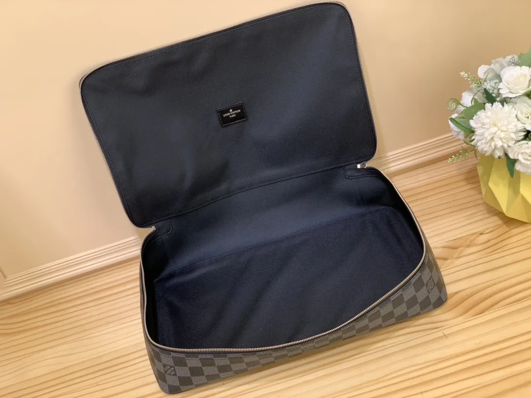 Alternative view of Louis Vuitton Cube De Rangement GM N40185