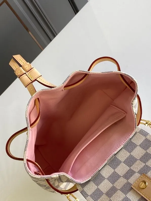Alternative view of Louis Vuitton Sperone Mini N44026