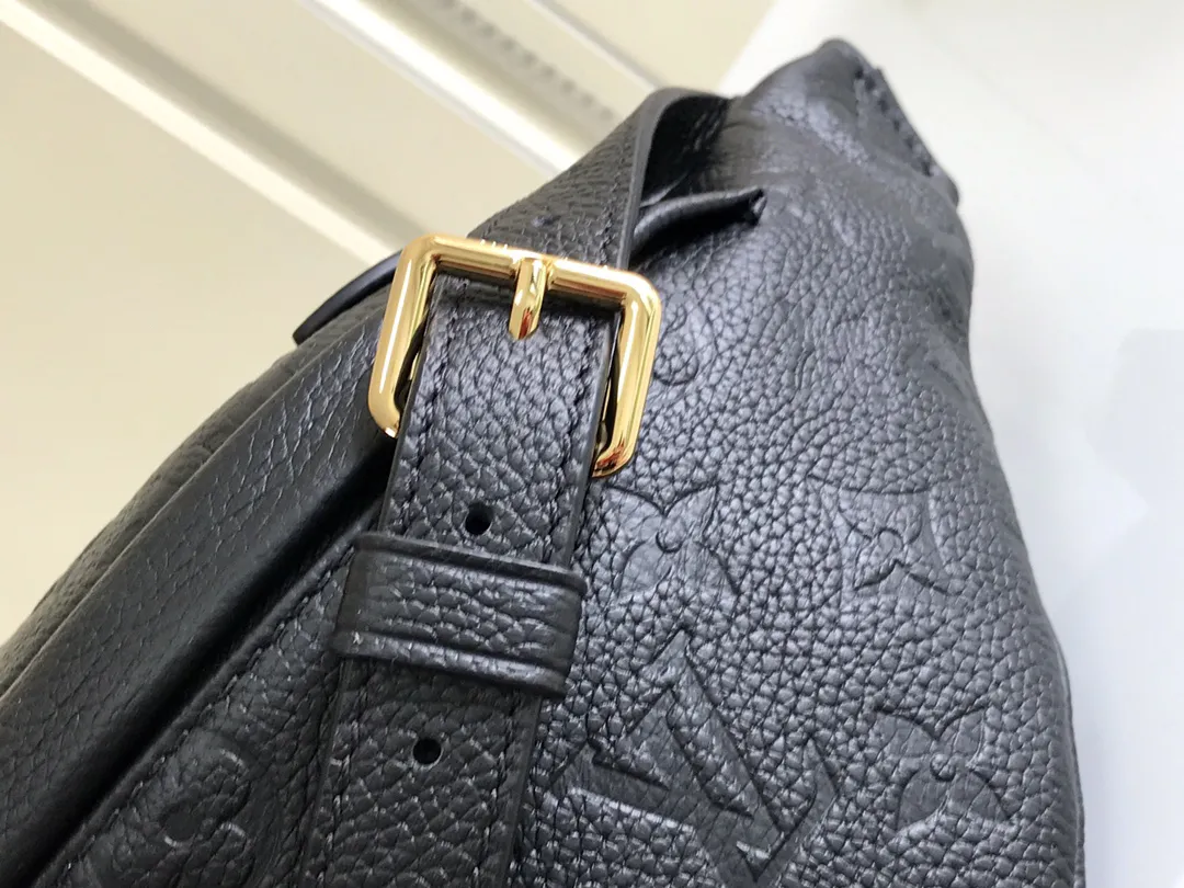 Louis Vuitton BUMBAG M44812 - 图片 9