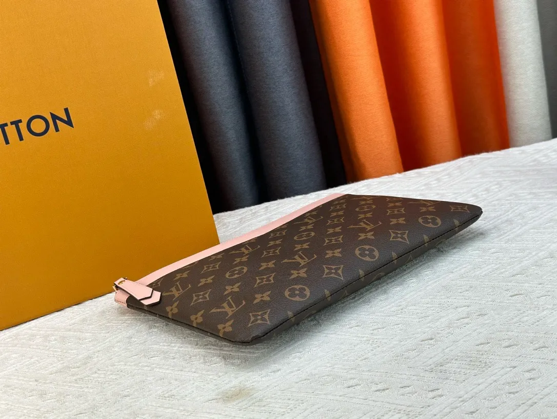 Louis Vuitton Daily Pouch M62942 - 图片 14