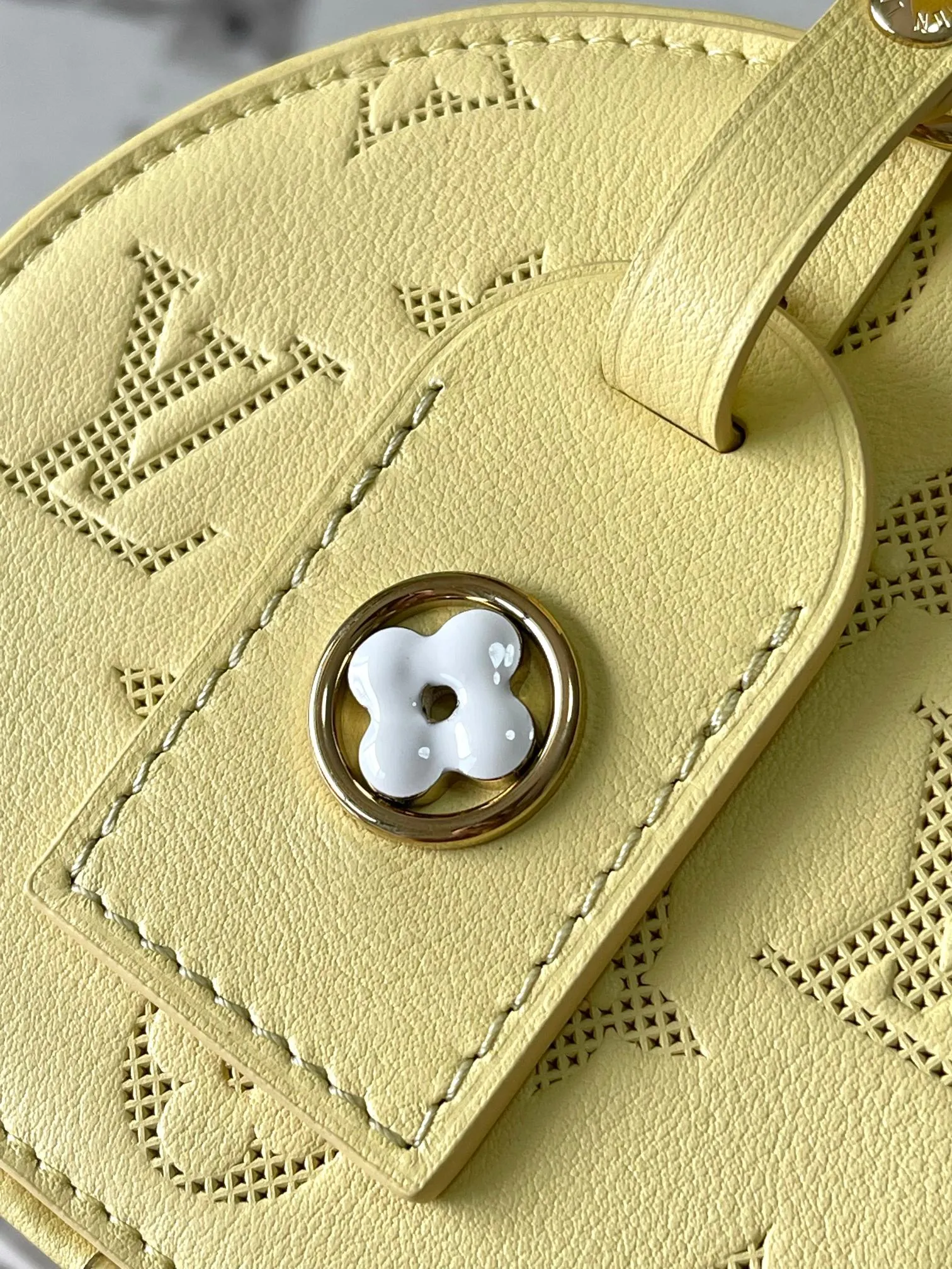 Louis Vuitton Mini Boite Chapeau M11294 - Image 7