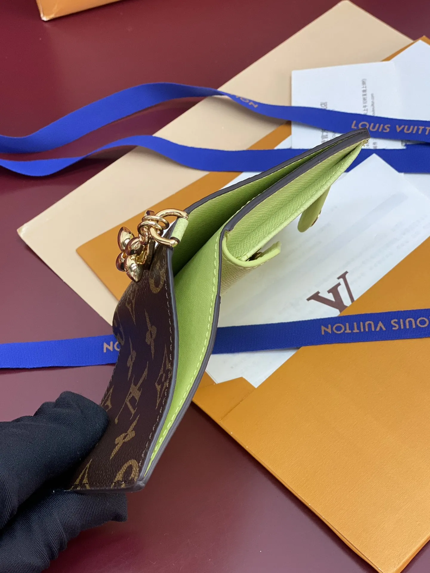 Louis Vuitton LV Charms Pocket Wallet M14628 - 图片 6