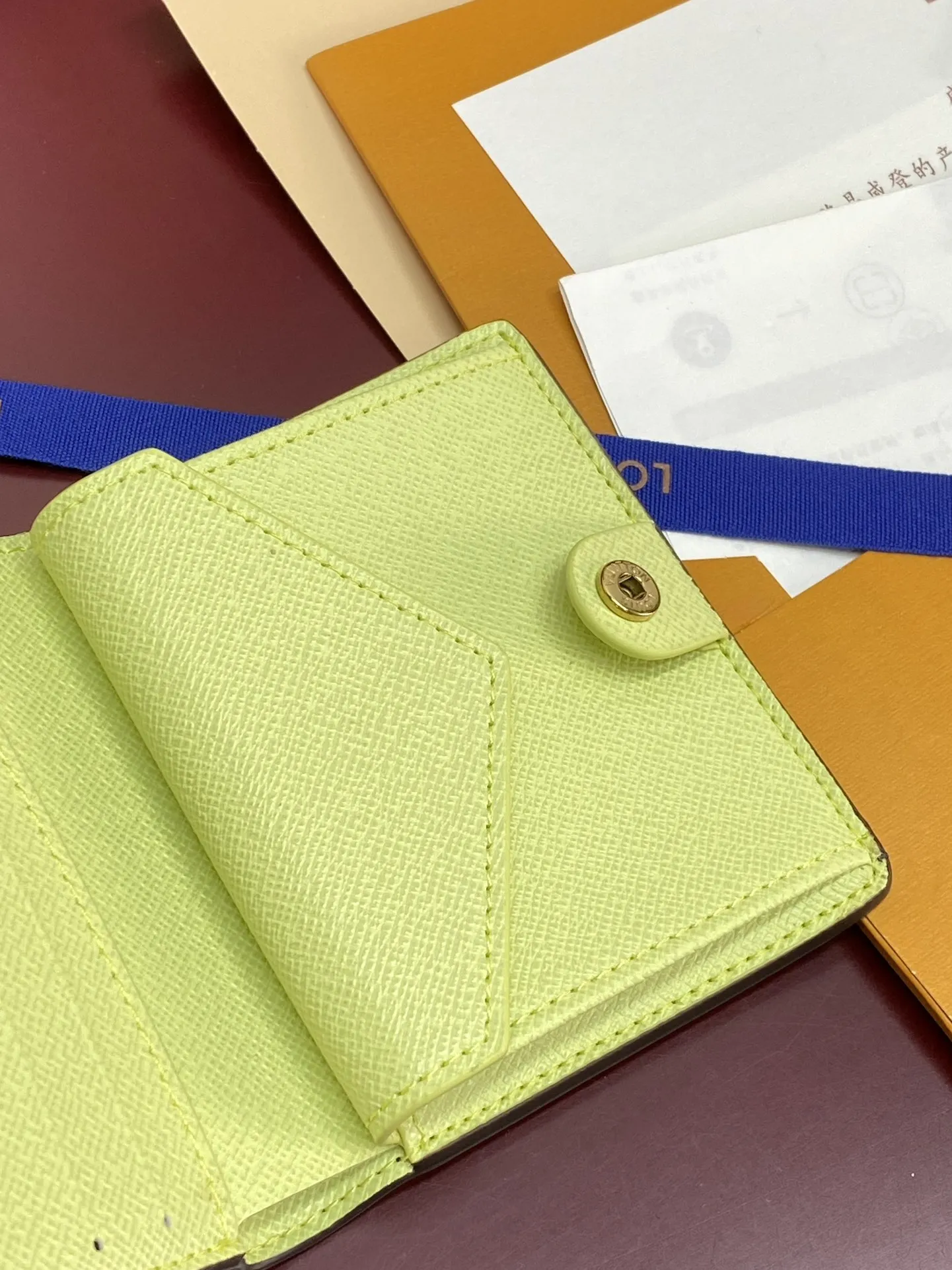 Louis Vuitton LV Charms Pocket Wallet M14628 - 图片 7