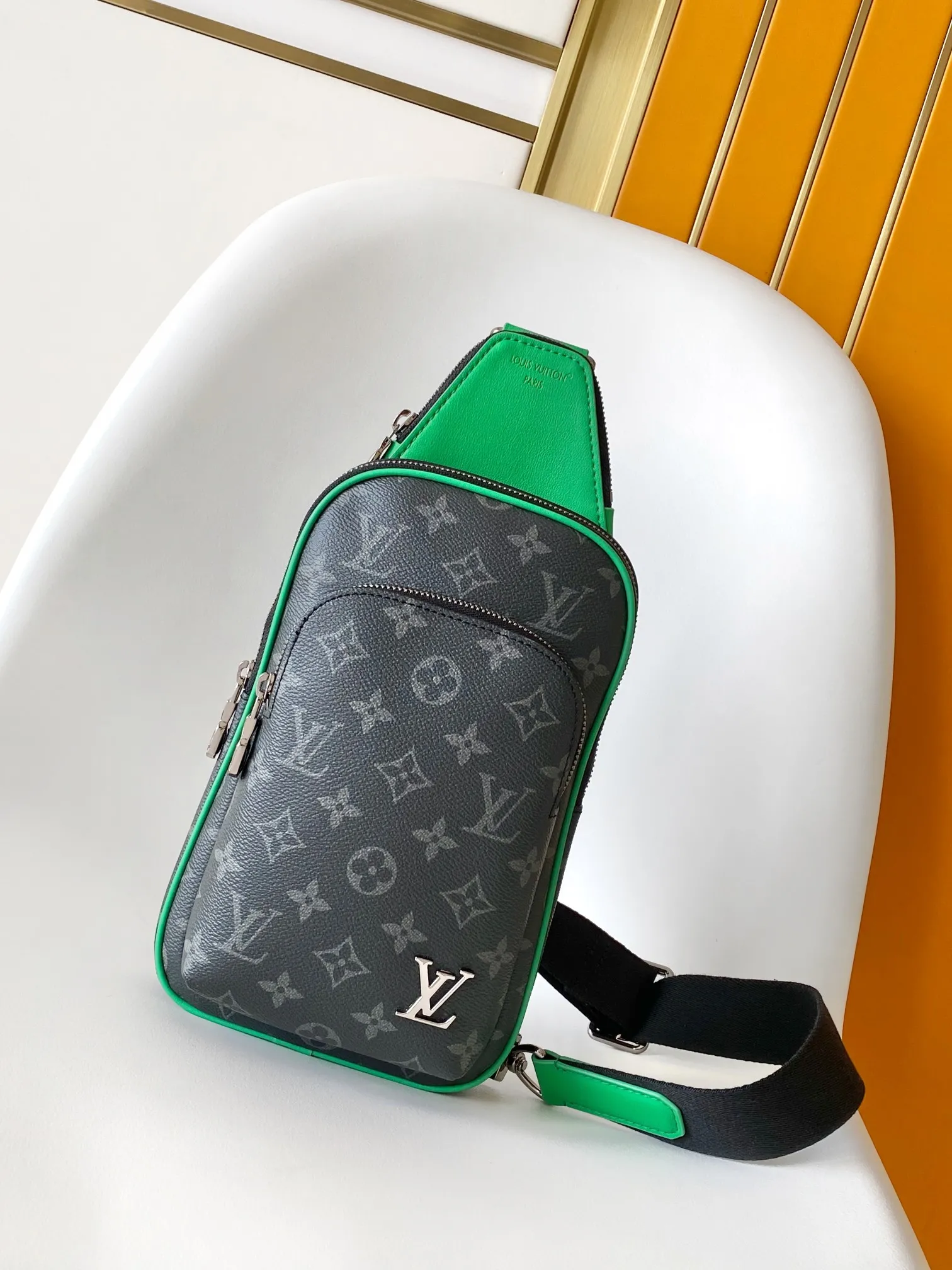 Louis Vuitton Avenue Slingbag PM M25891 - 图片 3