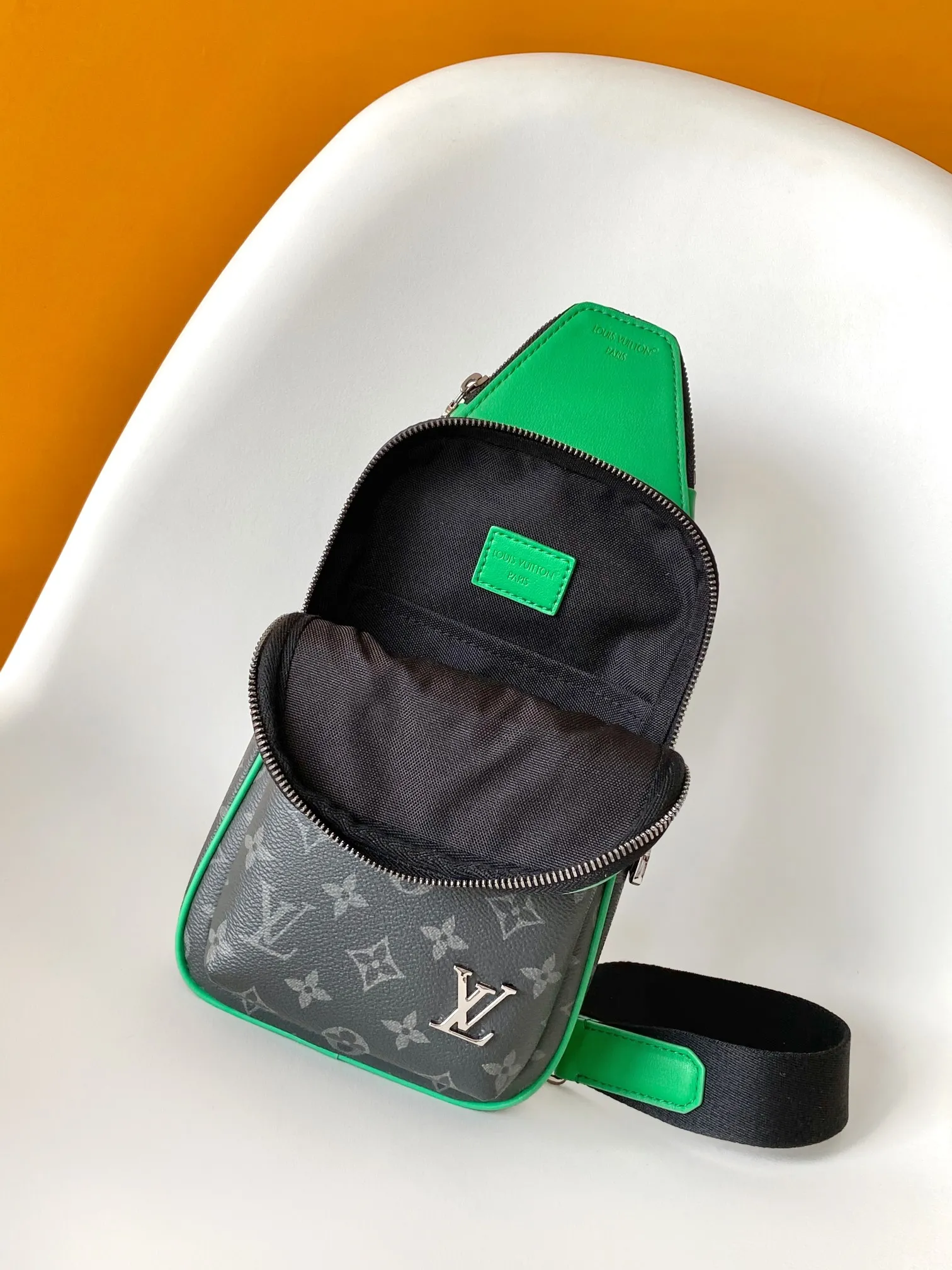 Louis Vuitton Avenue Slingbag PM M25891 - 图片 10