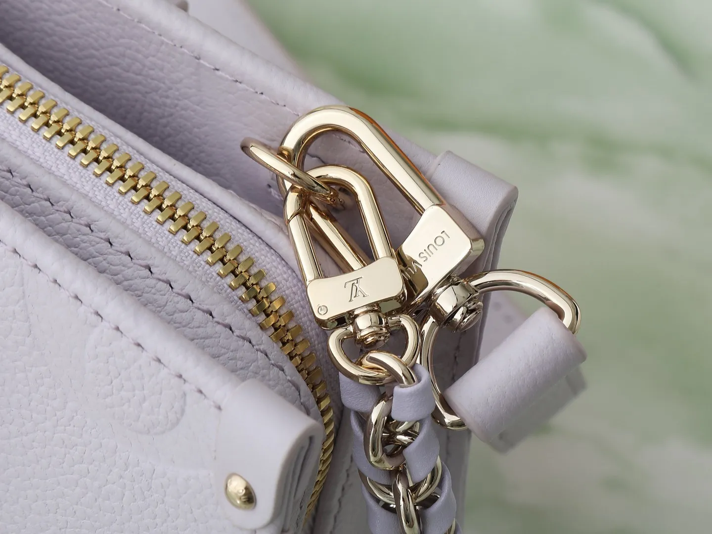 Louis Vuitton OnTheGo East West M15192 - 图片 13